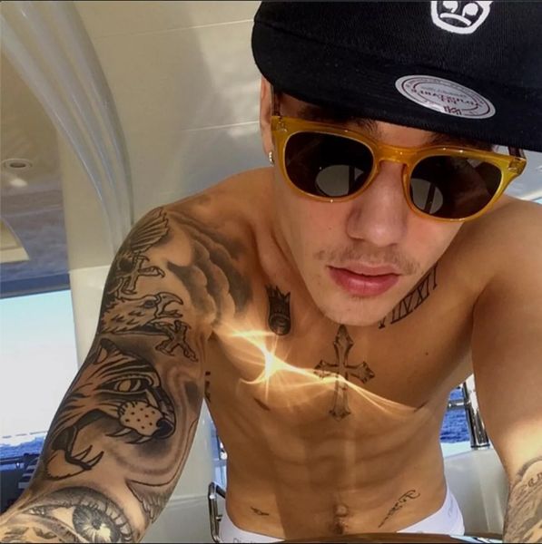 justin bieber bathroom