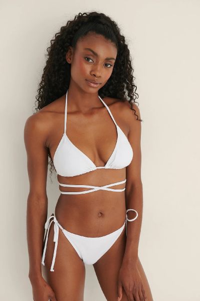 bikini top untied