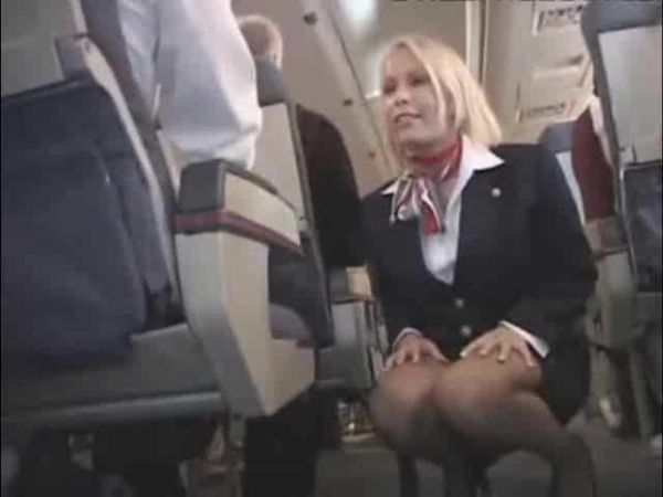 women flight attendant pics