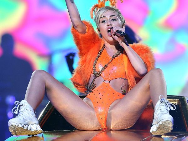 amateur female anus