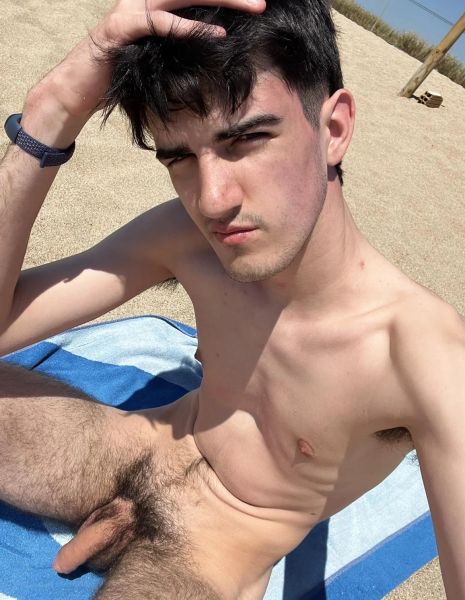 straight man nude