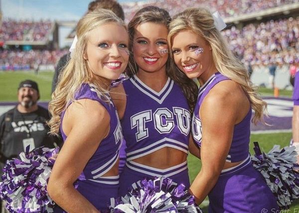 cheerleaders high kick dance