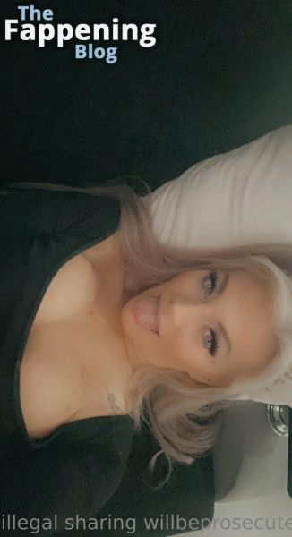 naked sex