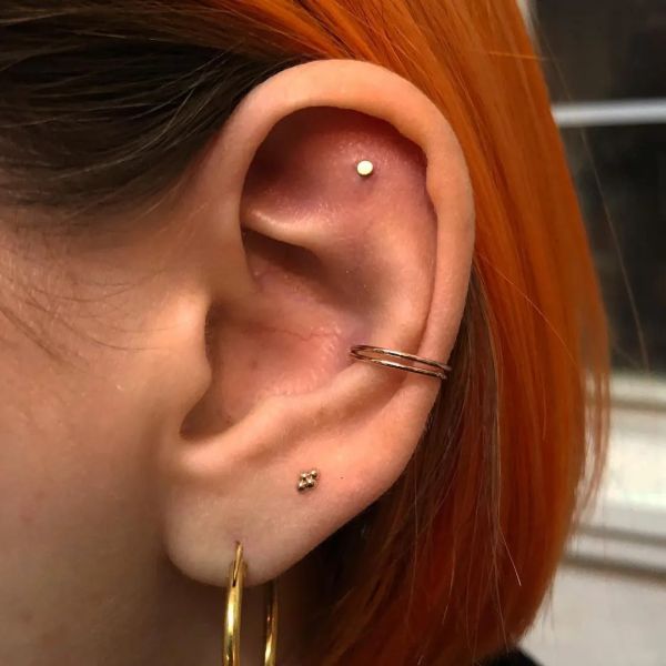 earrings for