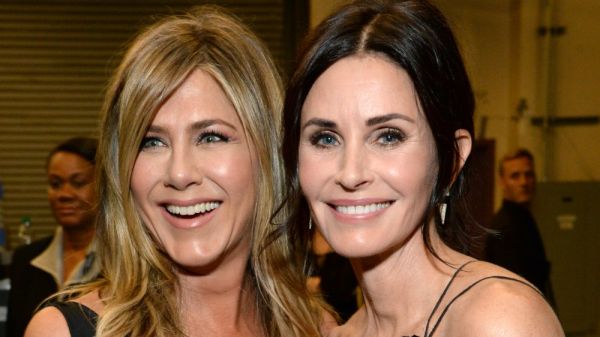 courteney cox jennifer aniston wedding