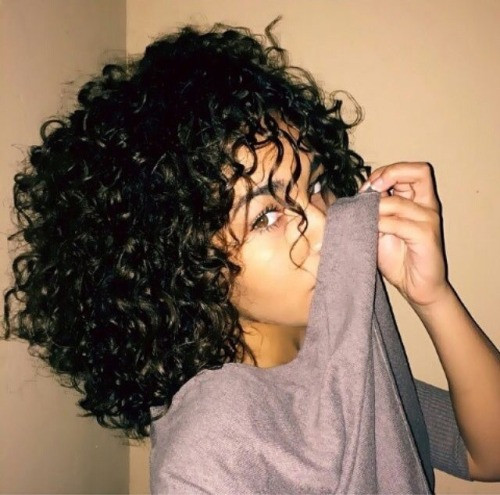 curly hair style girl