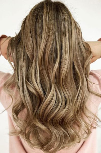 short dirty blonde hair dress