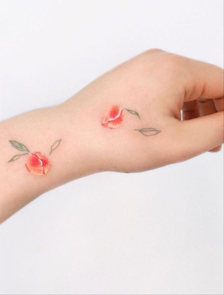 cute knuckle tattoos