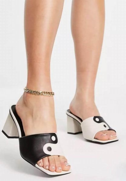 black high heel pumps