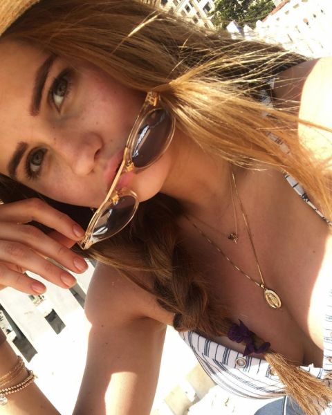 debby ryan midriff