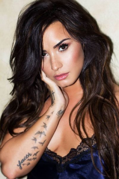 demi lovato transparent