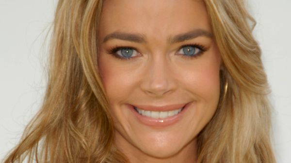 denise richards arms