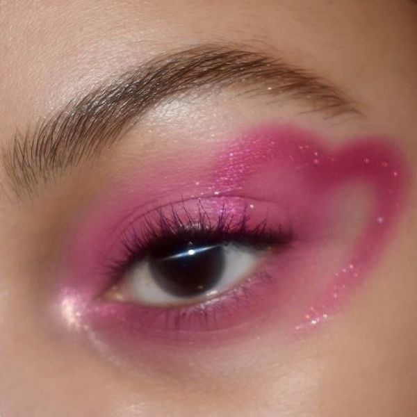 twiggy eye makeup