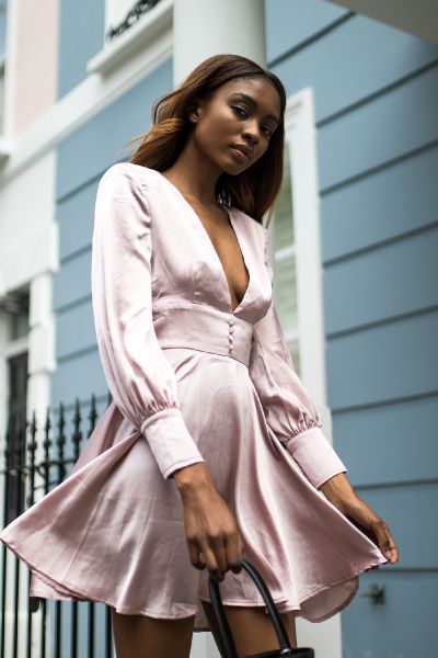 pink dress