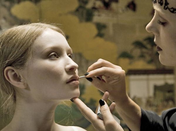 emily browning sleeping beauty dvd cover art
