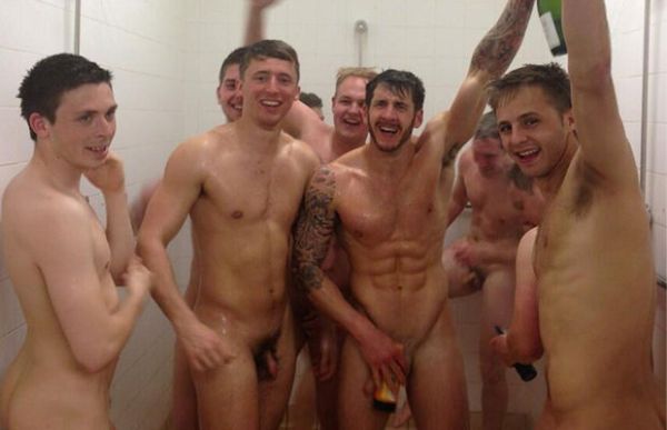 locker room iamge