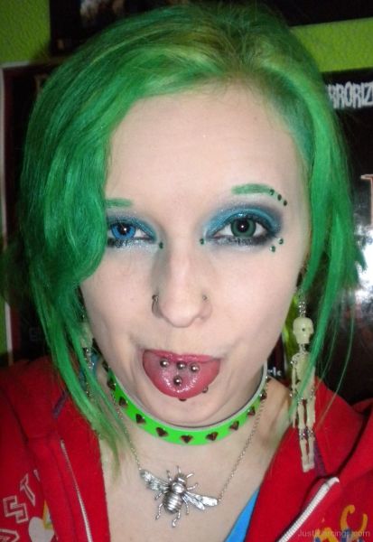 small tongue piercing