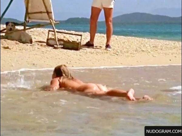 helen mirren bath