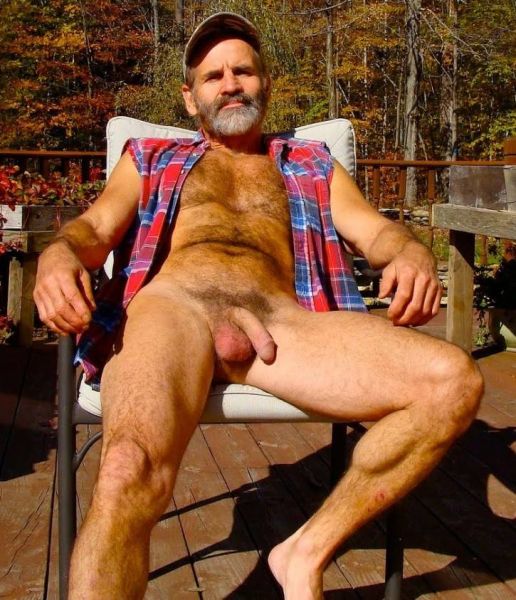 mature hairy pussy handjob