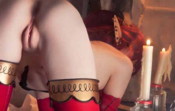 sexy redhead cosplay