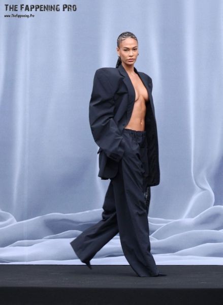 kanye west fashion week new york appearance