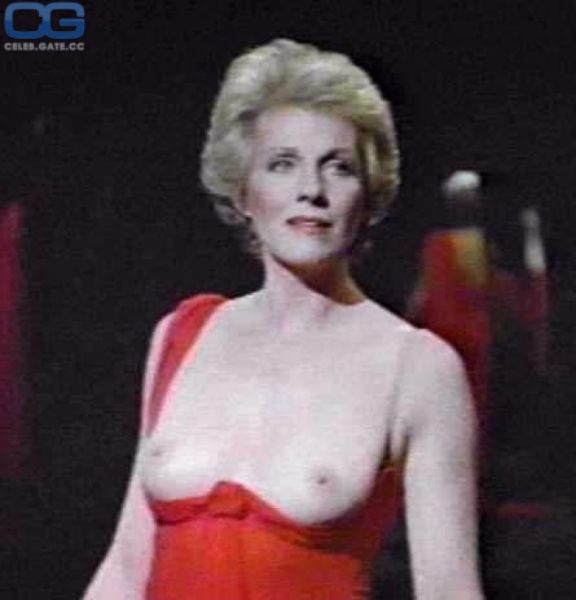 julie andrews hawaii