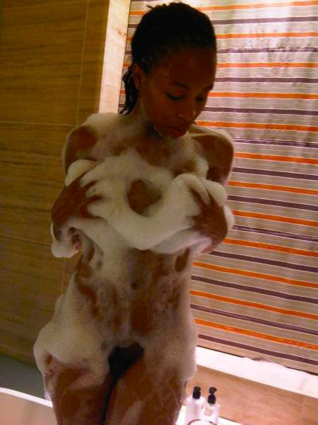 khanyi mbau house