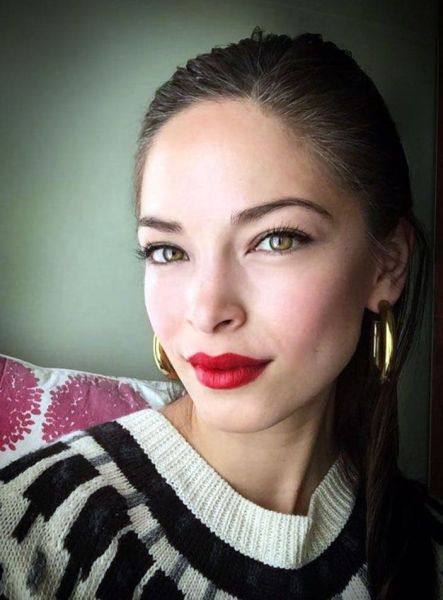 kristin kreuk photo album