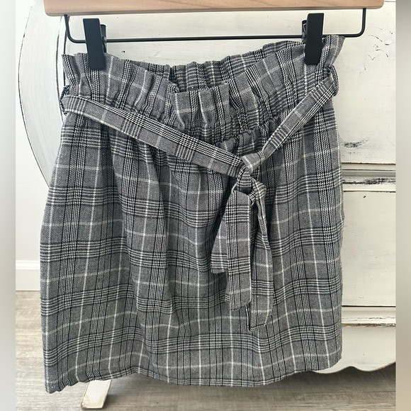 blue plaid skirt