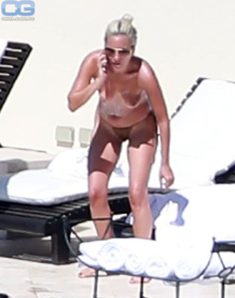 applause lady gaga ablum cover