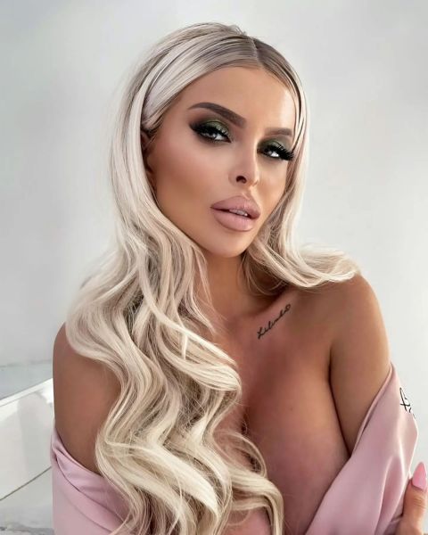 ela vamela