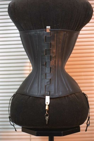lockable corsettes