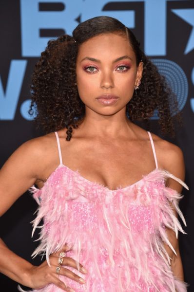 the secret circle logan browning