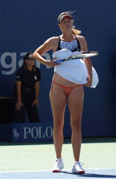 maria sharapova skirt
