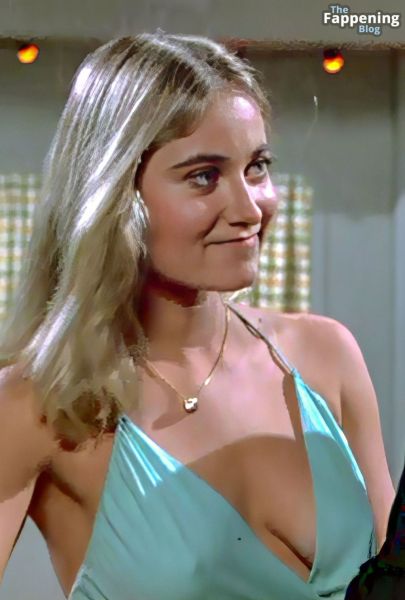 maureen mccormick texas lightning flash