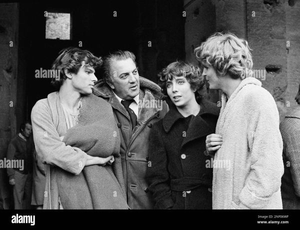 actor max born today