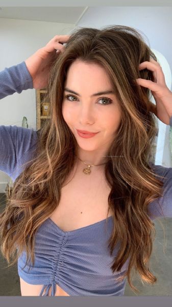mckayla maroney pink