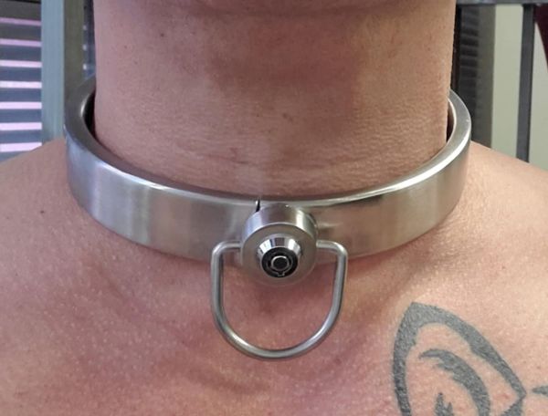 leather choker