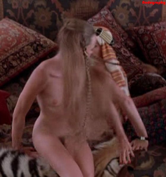 michelle phillips bikini days