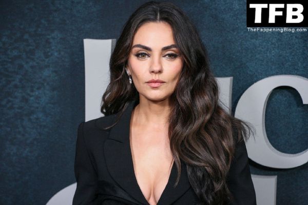 free mila kunis body