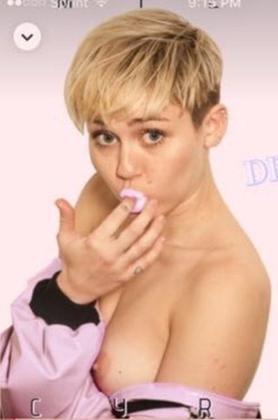 miley cyrus tongue hd