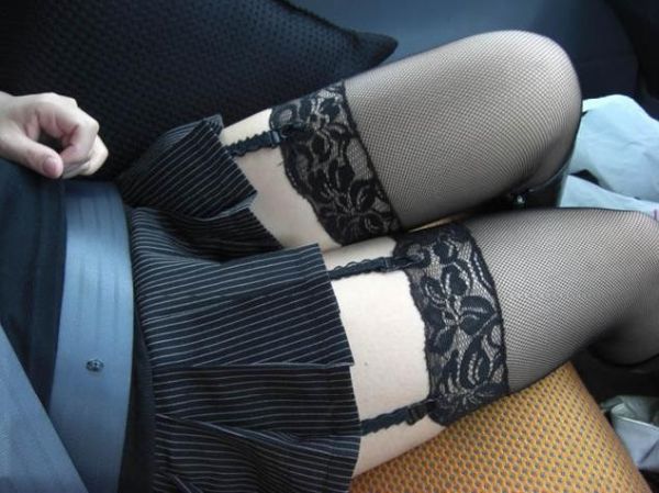 driving wearing skirt