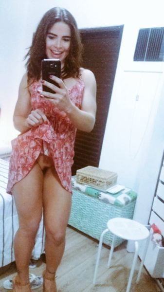 se exibindo
