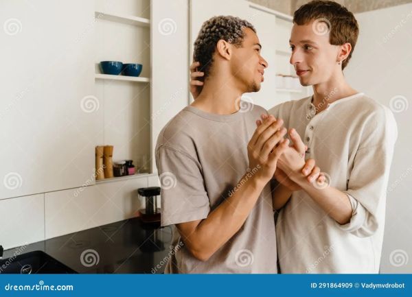 biracial couple wedding pic