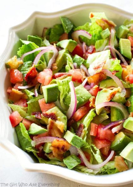 berry tossed salad