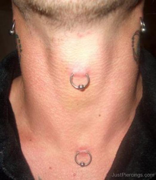 earring piercing