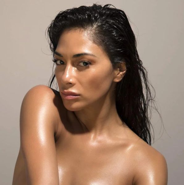 nicole scherzinger low bikini