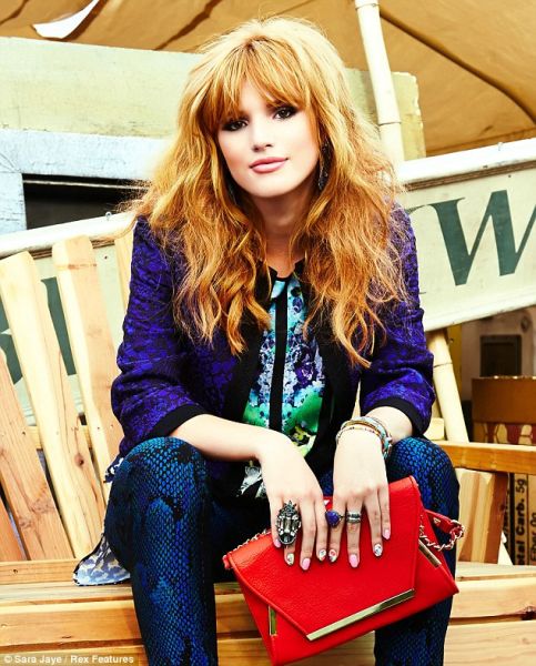 bella thorne green