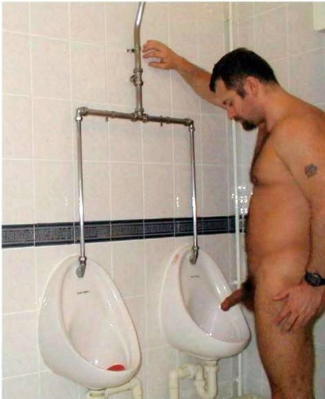 men urinal peeking