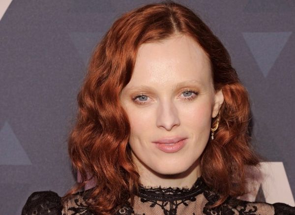 julianne moore hair color